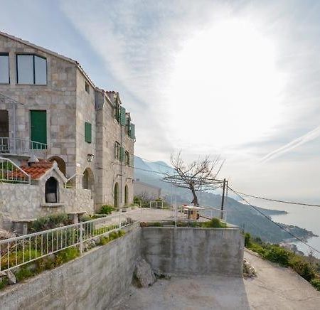 Apartments With A Parking Space Brela, Makarska - 11552 外观 照片